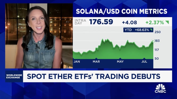 Spot ether ETFs top $1 billion in U.S. trading debut