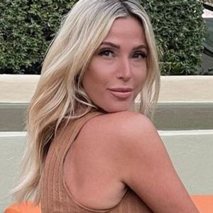shaina hurley love is blind main