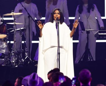 CeCe Winans, Brandon Lake & Forrest Frank Lead Winners at 55th Annual GMA Dove Awards