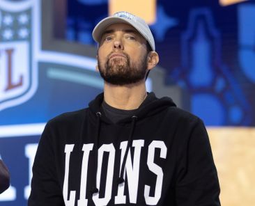 Barack Obama Raps ‘Lose Yourself’ After Eminem Introduces Him at Kamala Harris’ Detroit Rally