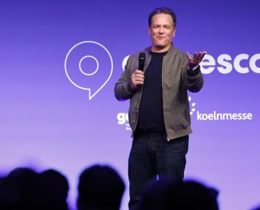 Microsoft will let people buy games through Xbox app on Android in November after Google antitrust ruling