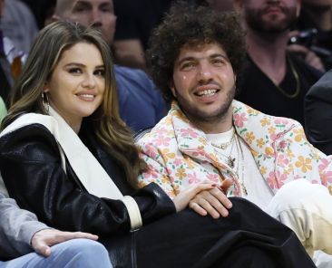 Selena Gomez & Benny Blanco Reveal Whimsical ‘Alice in Wonderland’ Halloween Costumes