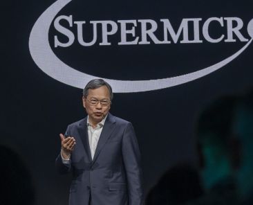 Super Micro shares plunge 30% as auditor resigns after raising concerns months earlier