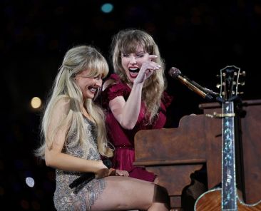 Taylor Swift, Sabrina Carpenter Serve Surprise Mix of ‘Espresso,’ ‘Is It Over Now?’ & ‘Please Please Please’ in New Orleans
