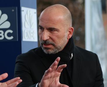 Uber has discussed a bid for travel booking company Expedia