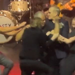 Morrissey Concert Ends After Swarm of Fans Rush Stage, Bodyguard Injured
