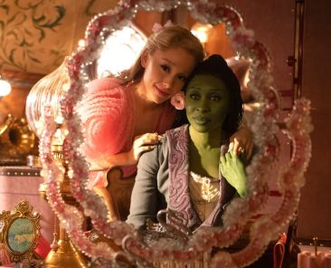 ‘Wicked’ Brews Up Radio Hits in ‘Popular’ & ‘Defying Gravity’: ‘It’s a Pop Culture Moment’