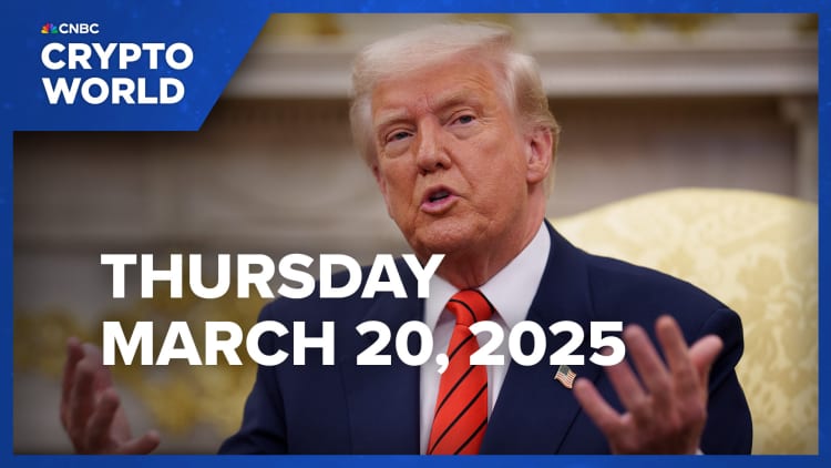 Trump addresses Digital Asset Summit, urges Congress to pass stablecoin bill: GWN Crypto World