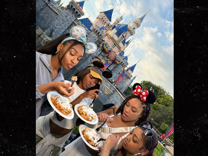 0604-Normani-Funnell-Cake-Disneyland-USB
