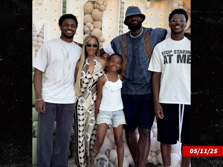 lebron james family insta 1