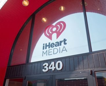 iHeartMedia Posts Small Q2 Revenue Gain, Beats Guidance