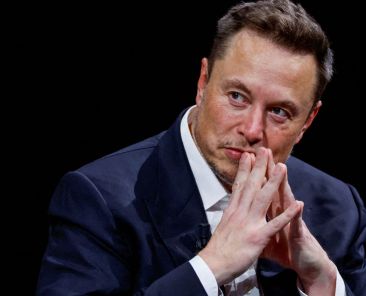 Musk’s xAI sues Apple, OpenAI alleging anticompetitive scheme harmed X, Grok