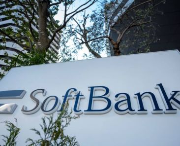 SoftBank Group shares plunge over 9% as Asian tech stocks track declines in U.S. peers