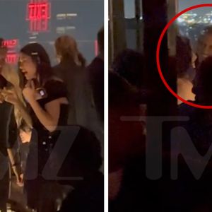 Mauricio Umansky Chats Up Woman at New York City Bar