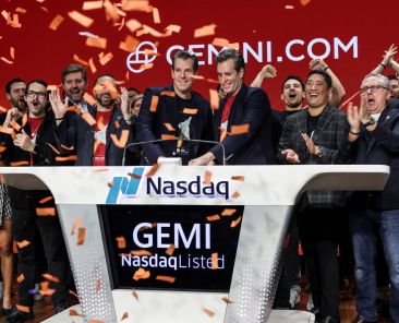 Gemini, the Winklevoss' crypto exchange, pops more than 20% in Nasdaq debut