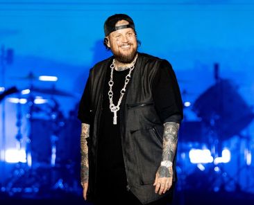Jelly Roll Shows Off Weight Loss & Meets Pope Leo XIV in Rome: ‘From Rock Bottom to Holy Ground’