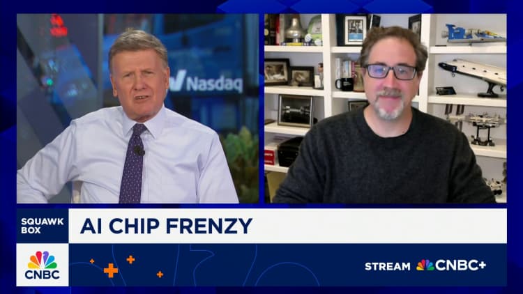 We're still early in the AI cycle, says Bernstein's Stacy Rasgon