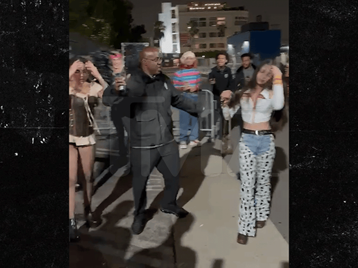 102725_girls_halloween_fight_security_primary