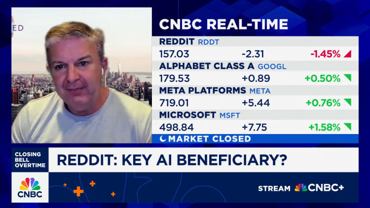 Reddit will soon be more valuable to search engines, says Lightshed Partners' Rich Greenfield