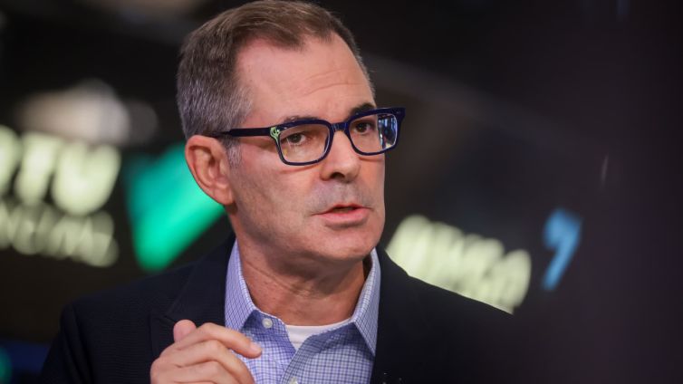 CoreWeave CEO won't say if Core Scientific caused data center delays, both stocks plunge