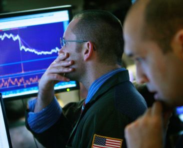 Global stocks sell-off as AI valuation concerns persist ahead of Nvidia earnings