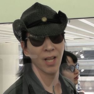 Marilyn Manson Says He's a Grinch but Still Enjoys the Christmas Season