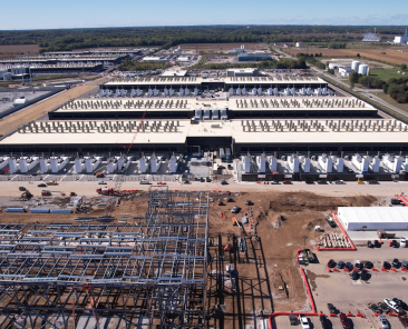 Data center deals hit record $61 billion in 2025 amid construction frenzy