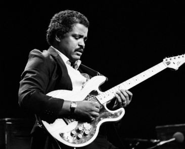 Phil Upchurch, Legendary Guitarist Who Worked With Michael Jackson & Donny Hathaway, Dies at 84