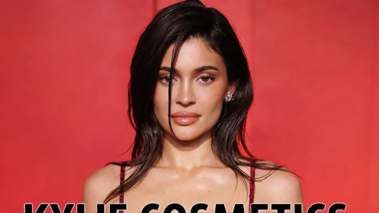 Kylie Jenner Shows Off Cleavage in Tight Leather Top While Promoting New Perfume