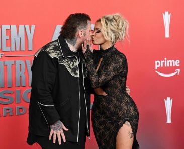 Jelly Roll Jokes About Bunnie XO Calling Him Her ‘Hall Pass’ After 300-Pound Weight Loss: ‘This Is Big’