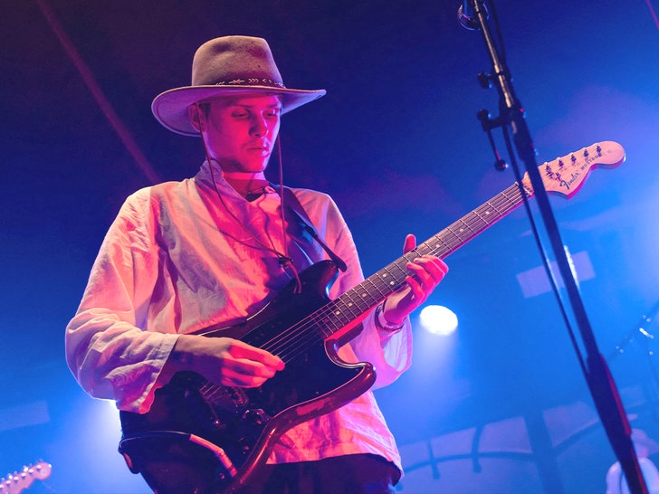 Matt Kwasniewski-Kelvin alamy 1