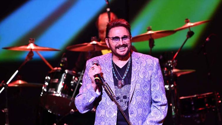 Three Dog Night Frontman Chuck Negron Dead at 83