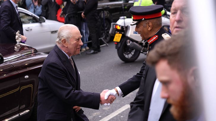 021926_king_charles_fashion_week_kal