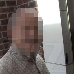 Guess Who This '90s Sitcom Star Is!