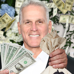 'Golden Bachelor' Mel Owens Coughs Up $1 Million to Ex-Wife to End Divorce Battle