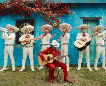 Bruno Mars Performs With Mariachi in Bolero Opener on ‘The Romantic’ & More Uplifting Moments in Latin Music