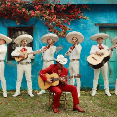 Bruno Mars Performs With Mariachi in Bolero Opener on ‘The Romantic’ & More Uplifting Moments in Latin Music