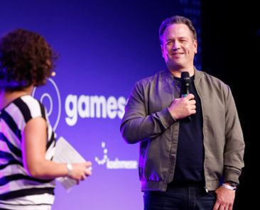 Microsoft Xbox chief Phil Spencer retires, replaced by AI executive Asha Sharma