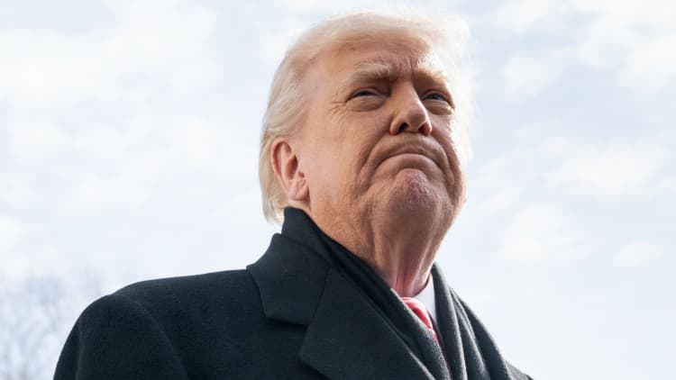 After ICE violence, CEOs face the risks of speaking out against Trump