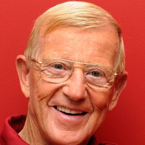 Legendary Former Notre Dame Head Football Coach Lou Holtz Dead At 89