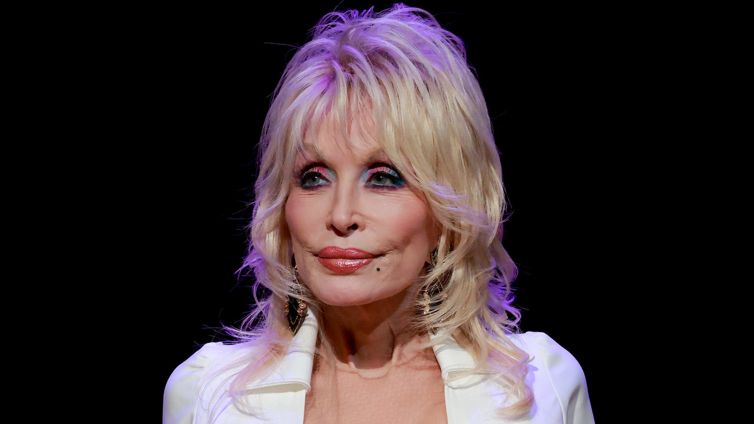 Dolly Parton Shares Health Update After Medical Scare