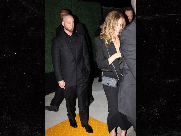 Chet-Hanks-sub-backgrid-1