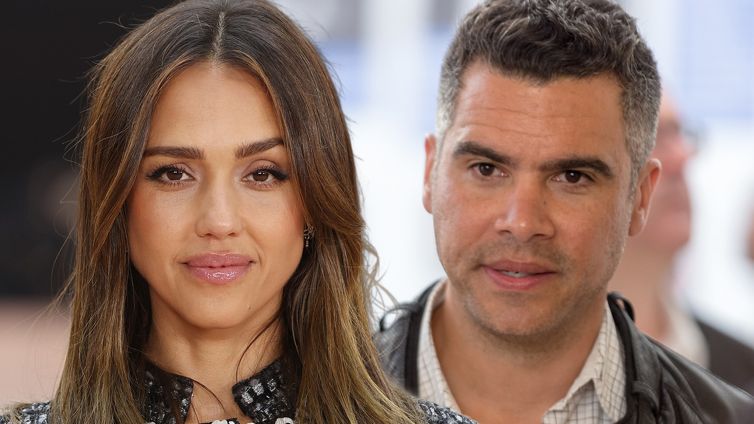 Jessica Alba Splitting Residuals With Ex Cash Warren In Divorce Deal