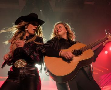 Lainey Wilson Tracks Her ’14-Year Overnight Success’ Story in Netflix ‘Keepin’ Country Cool’ Documentary Trailer: Watch