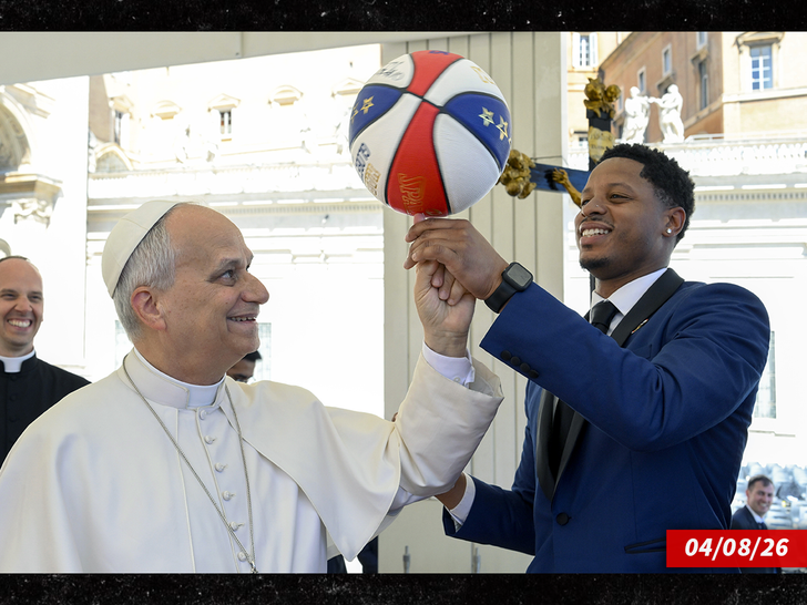 pope leo Harlem Globetrotters sub getty