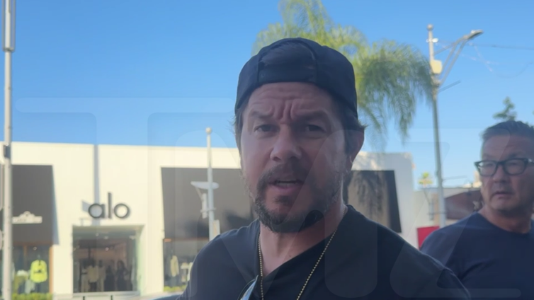 Mark Wahlberg Dishes On 4AM Workout Challenge and Which Celebs Couldn't Keep Up