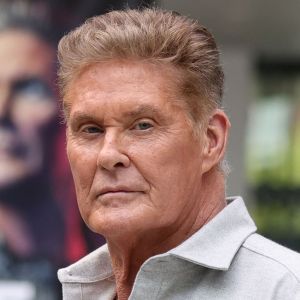 David Hasselhoff Sparks Health Concerns Using a Walker, But He's Fine
