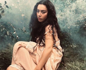 Charli xcx Management Clarifies Sky Ferreira Claims About ‘Wuthering Heights’ Credits