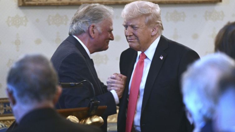 Franklin Graham defends Trump in letter shared on Truth Social after AI ‘Jesus’ image backlash