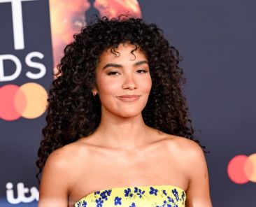 Olivia Dean Scores U.K. Chart Double as Justin Bieber Sees Post-Coachella Bounce